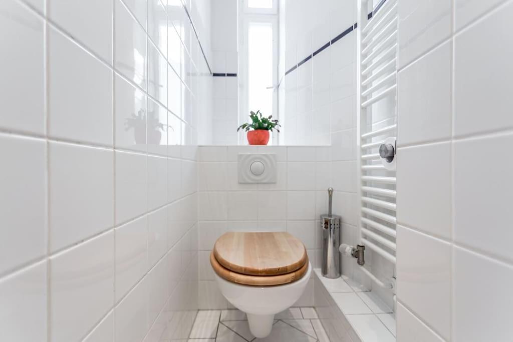 Zentrale Altbauwohnung Im Helmholtzkiez Berlijn Buitenkant foto